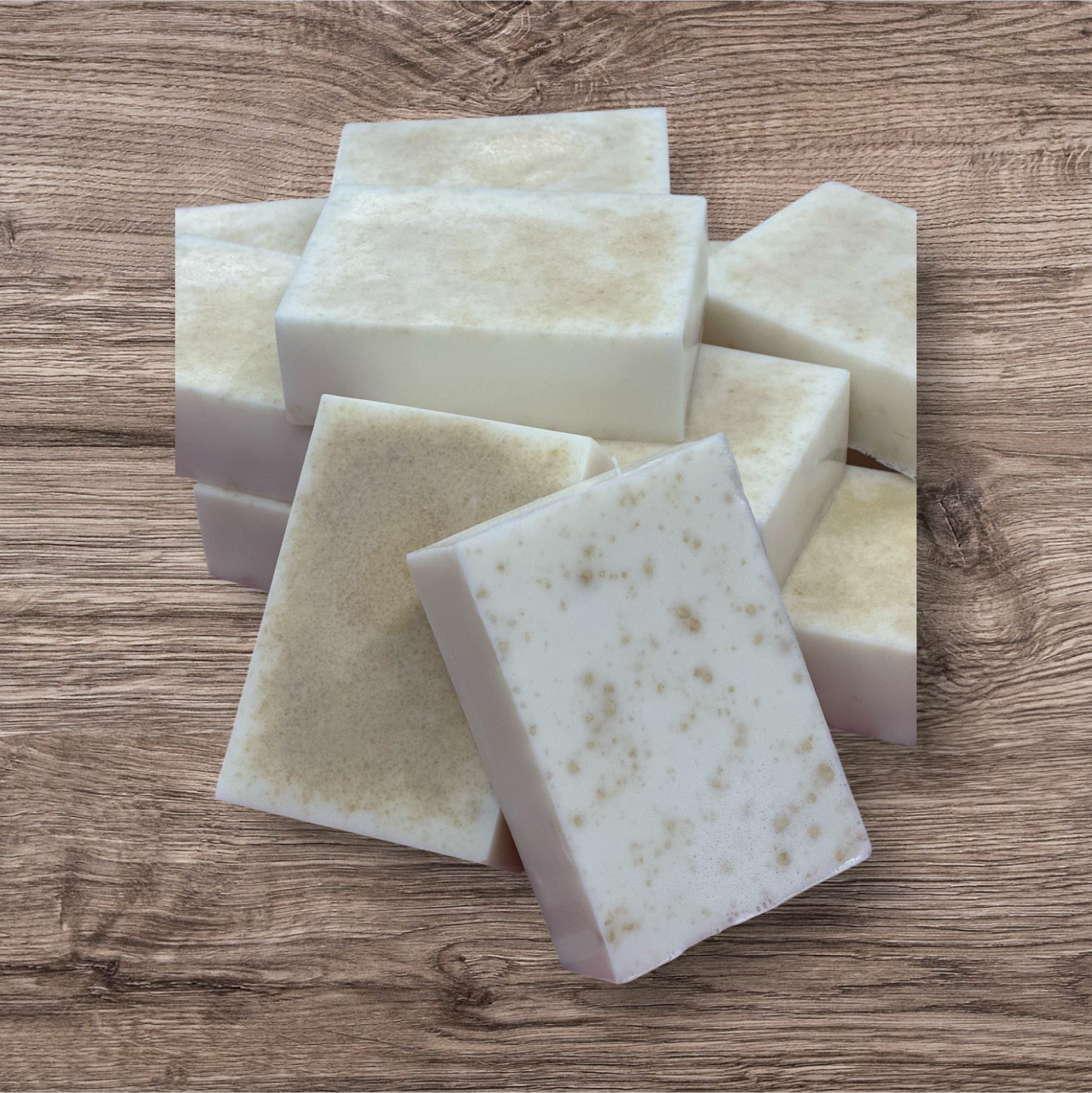 Lumibymari Delicate Face & Body Soap Bar with Colloidal Oatmeal & Goat Milk