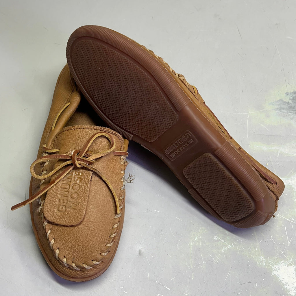MINNETONKA Genuine Pre-Owned Moosehide Classic – Size Men's 11 – Natural/Brown