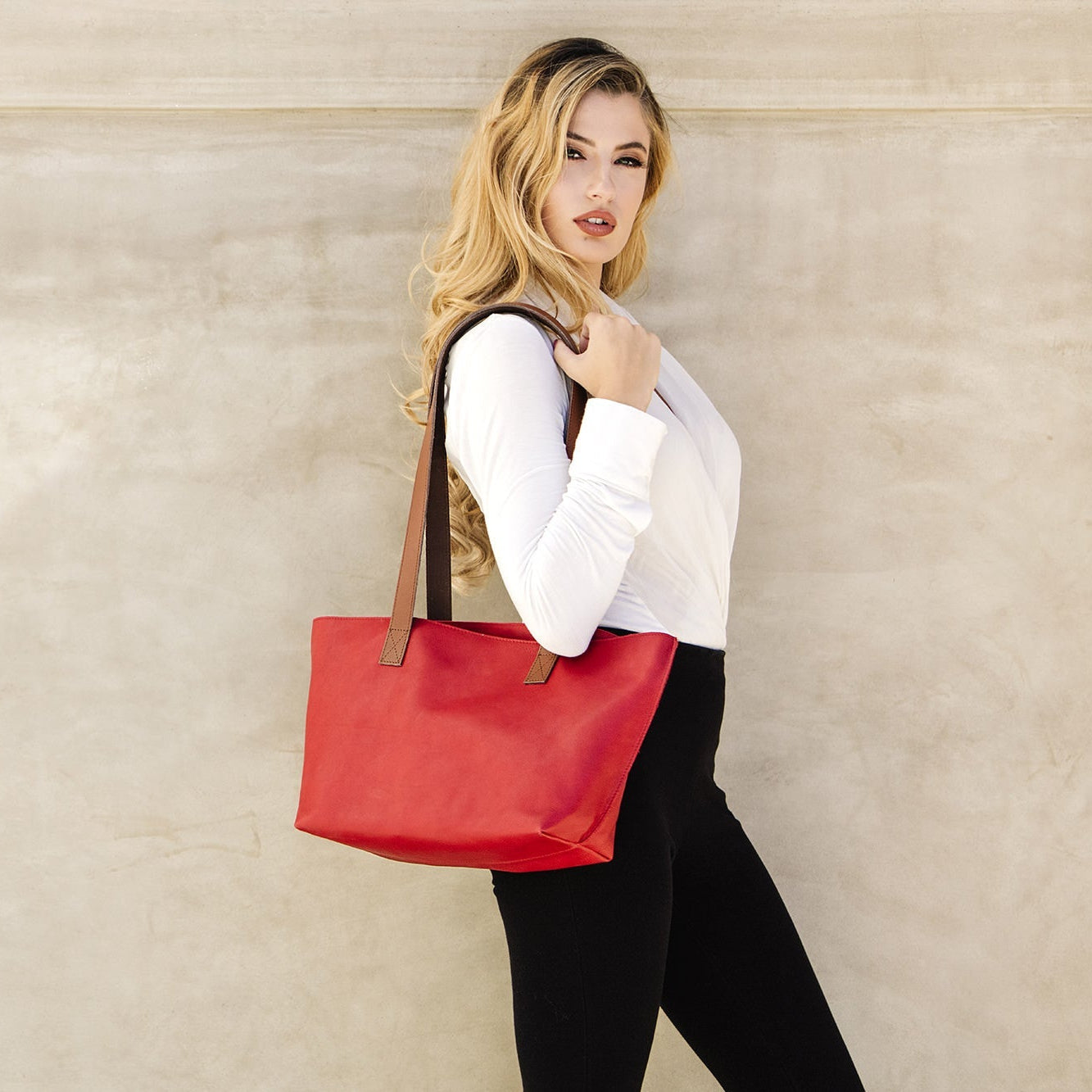 Perfect Tote Red-2