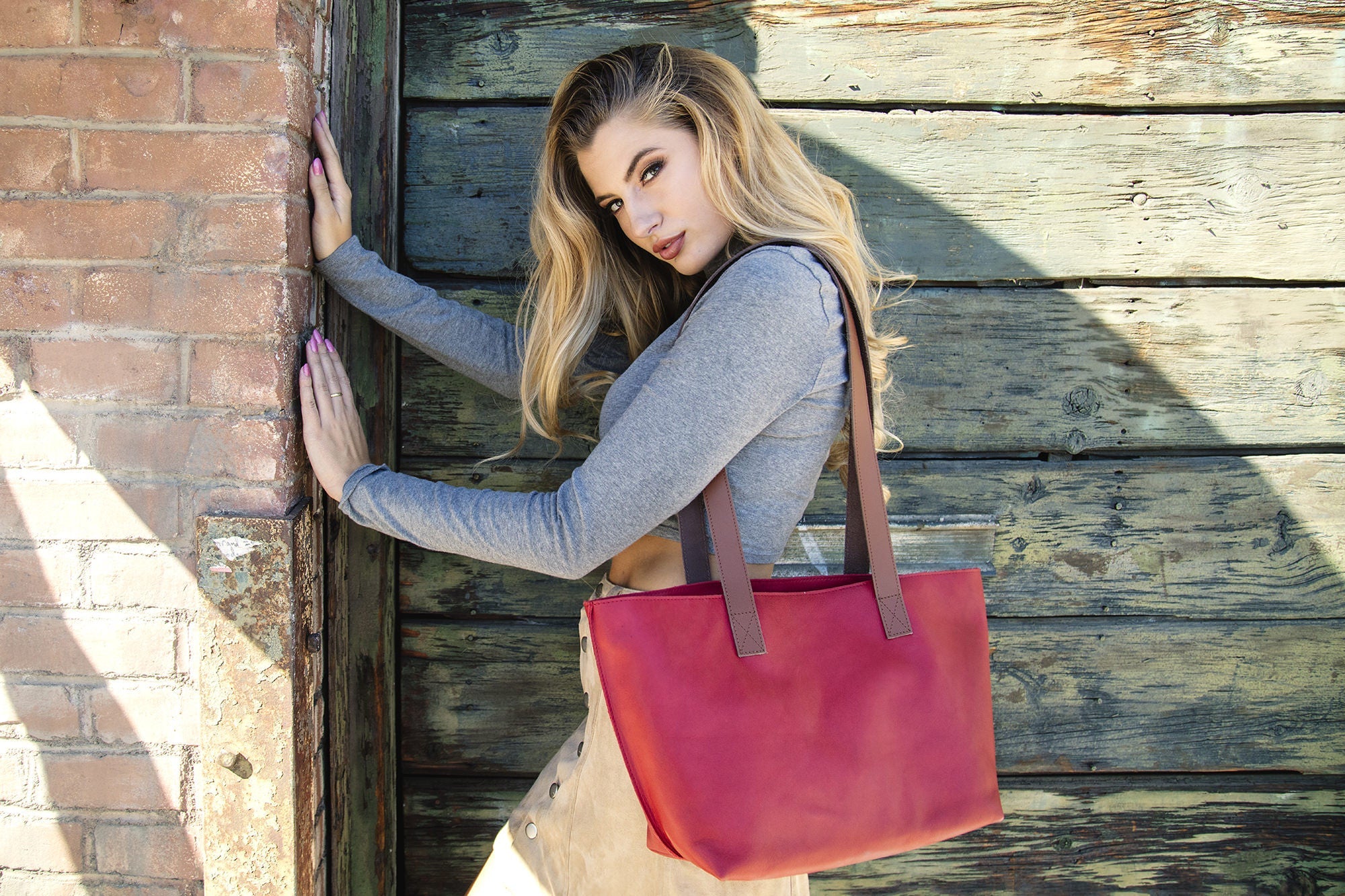 Perfect Tote Red-4