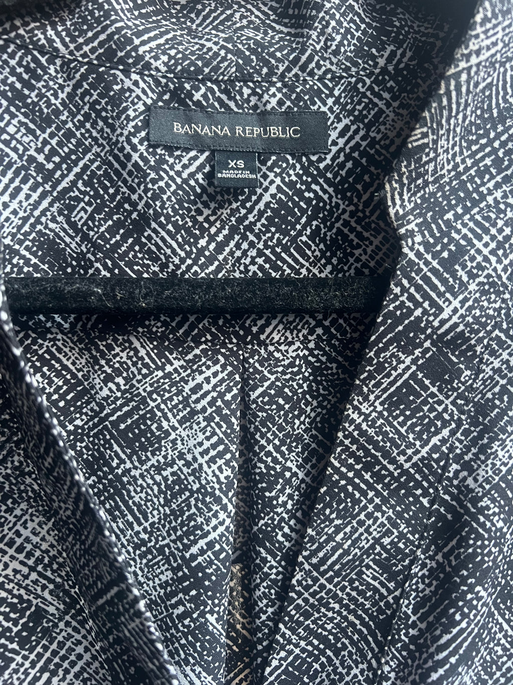 Banana Republic V-Neck High Low Blouse