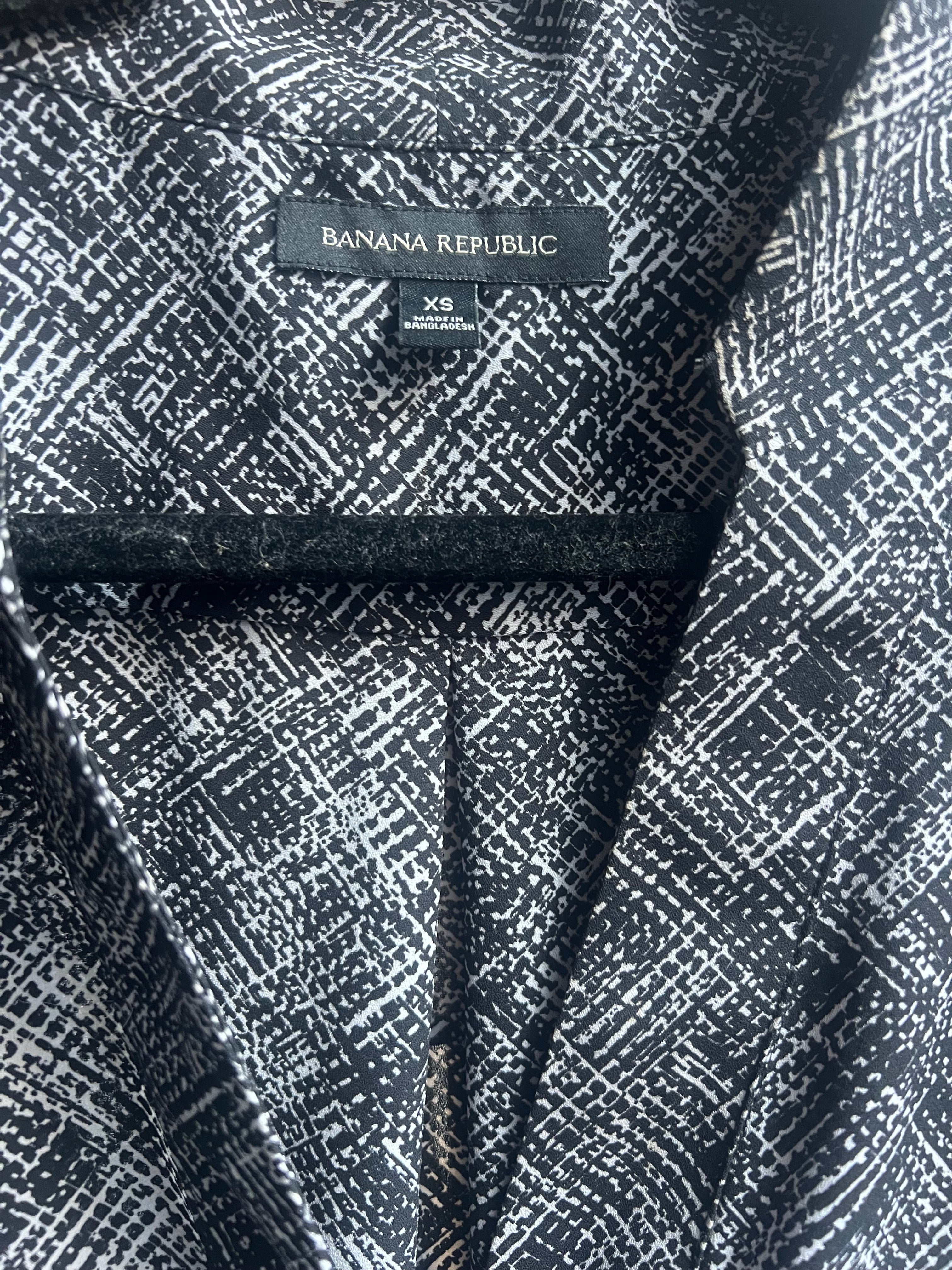 Banana Republic V-Neck High Low Blouse