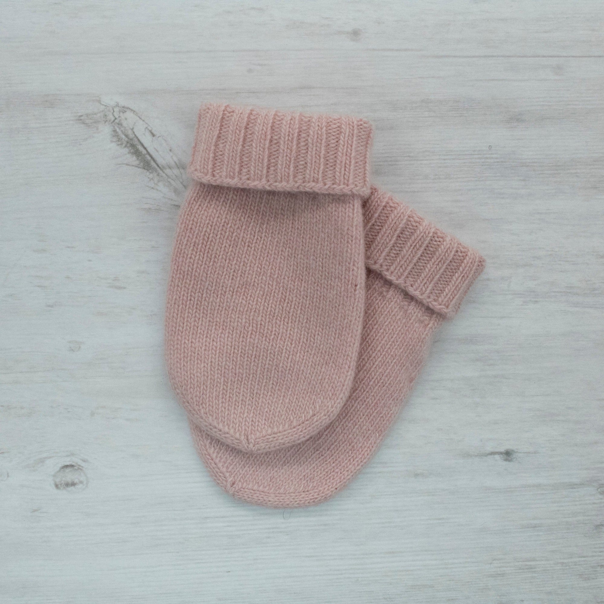 BABY CASHMERE MITTENS-2