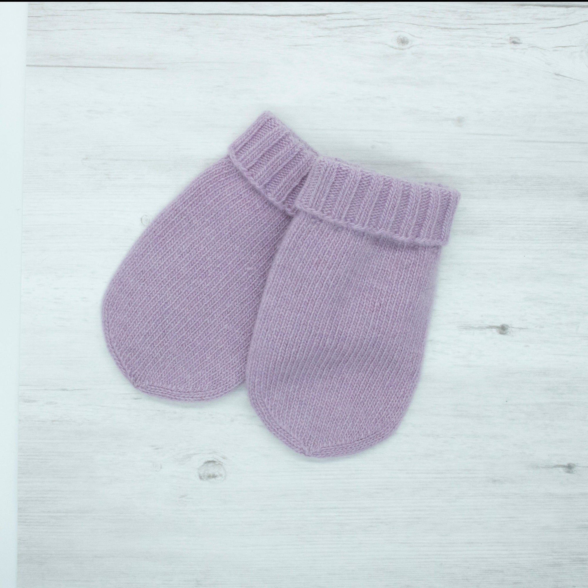 BABY CASHMERE MITTENS-3