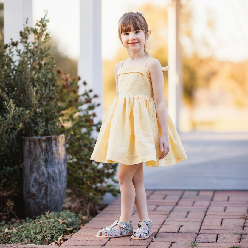 The Closed Toe Sandal