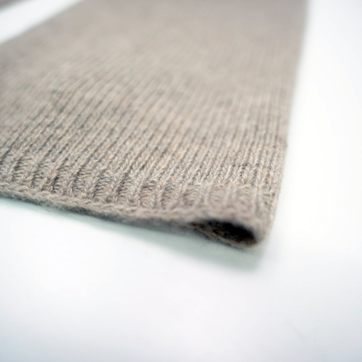 CASHMERE SCARF- NILE BROWN-2