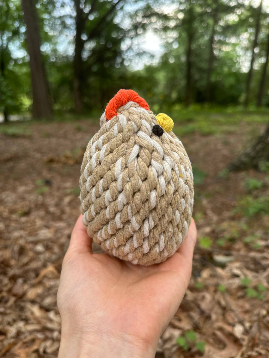 Monli Handcrafted Sustainable Chicken Rope Toy