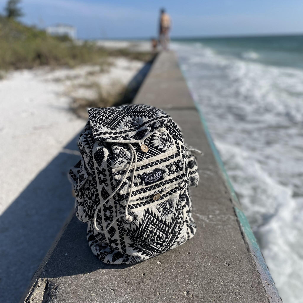 Recycled Travel Backpack – Dainik