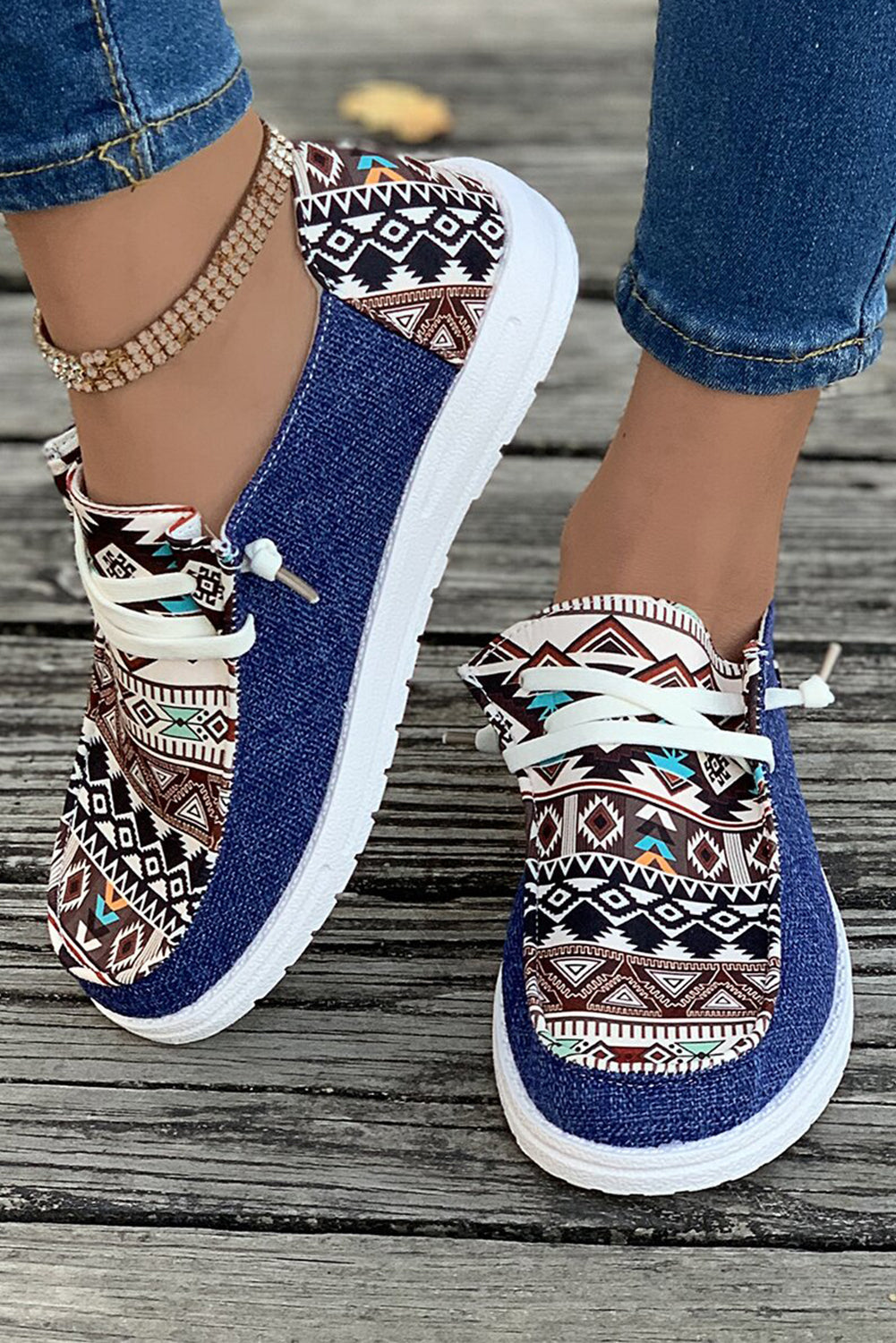 Bailee Vintage Aztec Lace-Up Flat Shoes