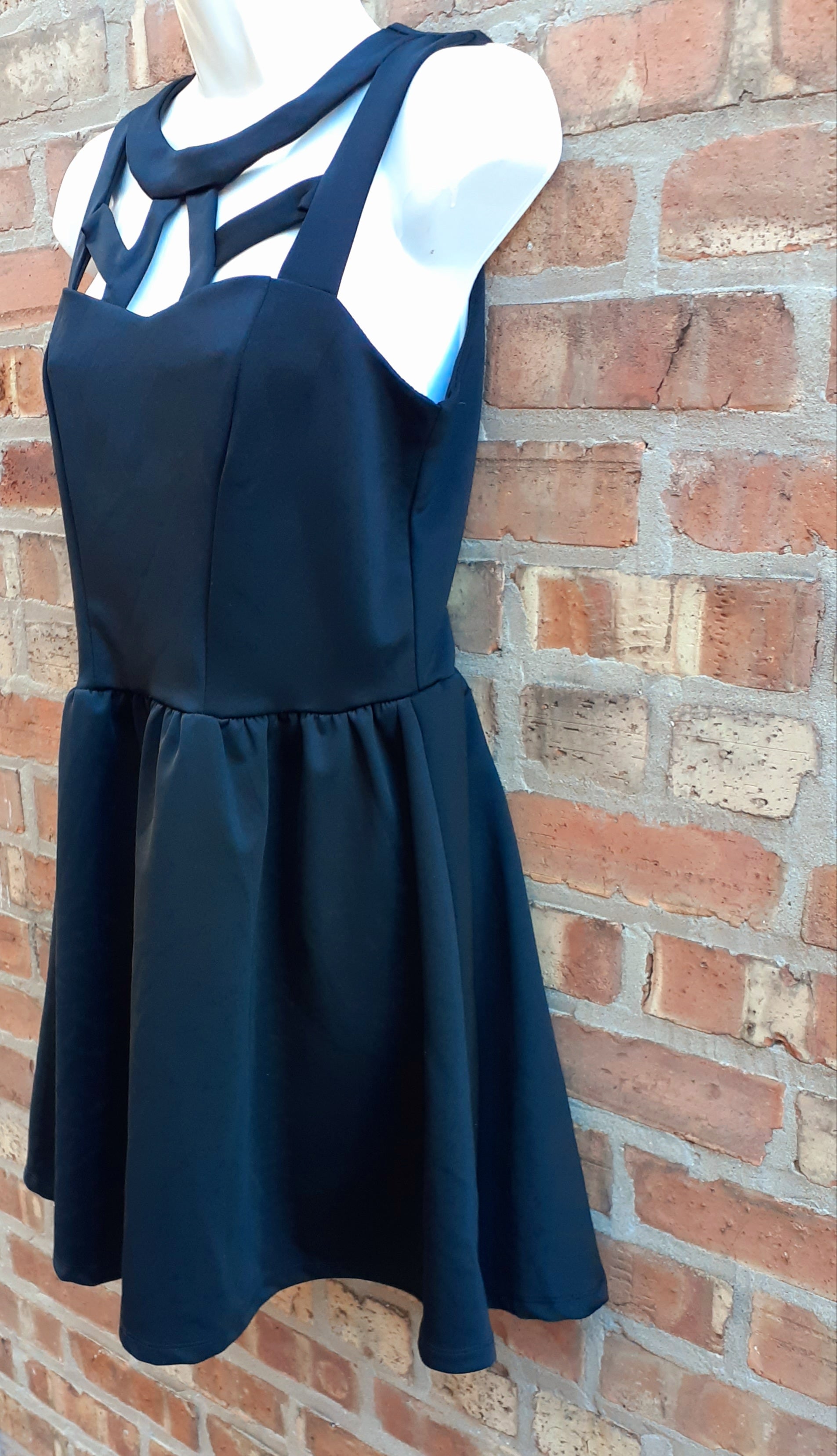 Glam Vintage Cocktail Dress – Black/Size L
