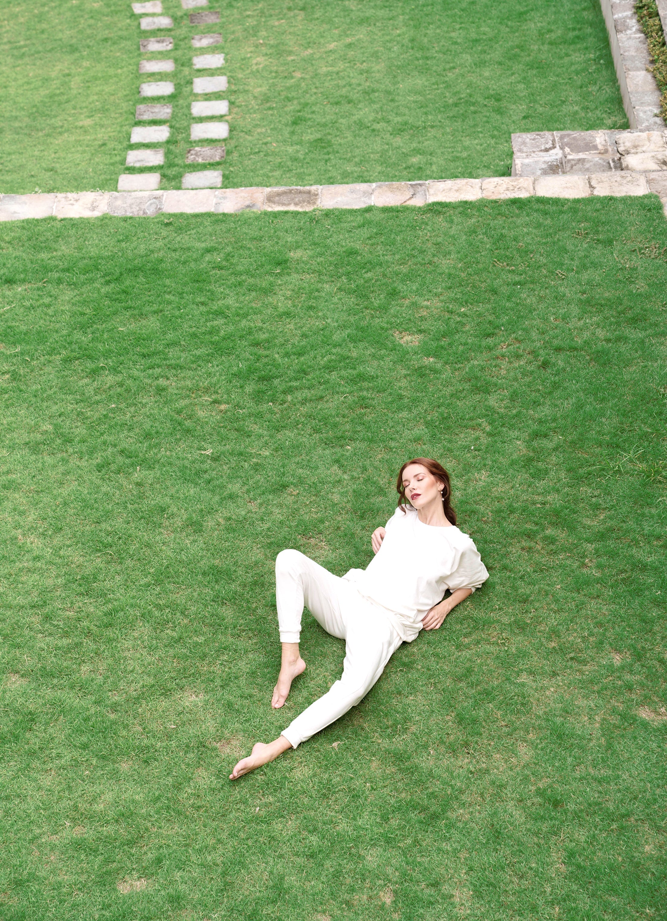 Haley Bamboo Fleece Oversized Fit Sweater – Off White