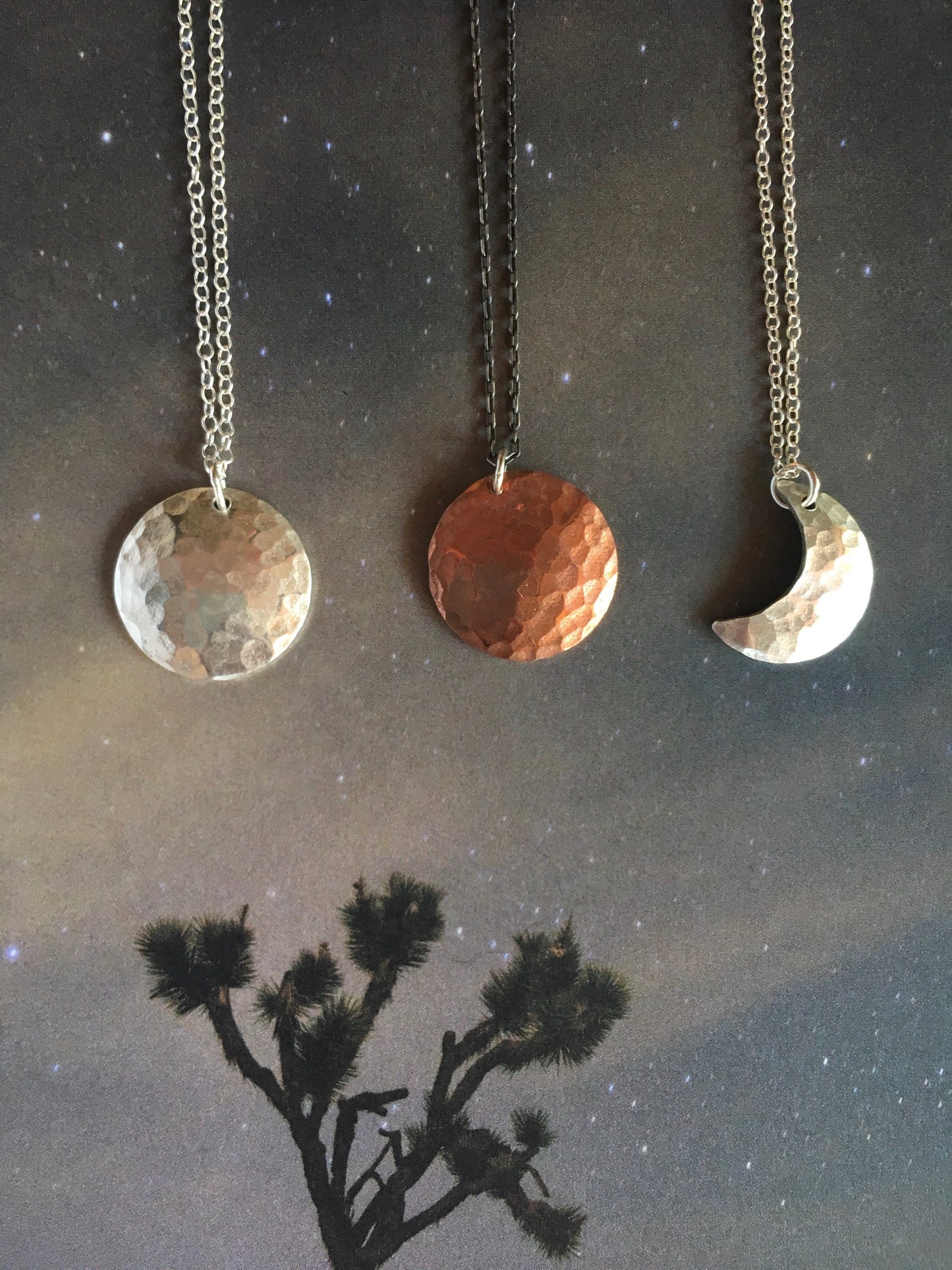 Full Moon Necklace-4