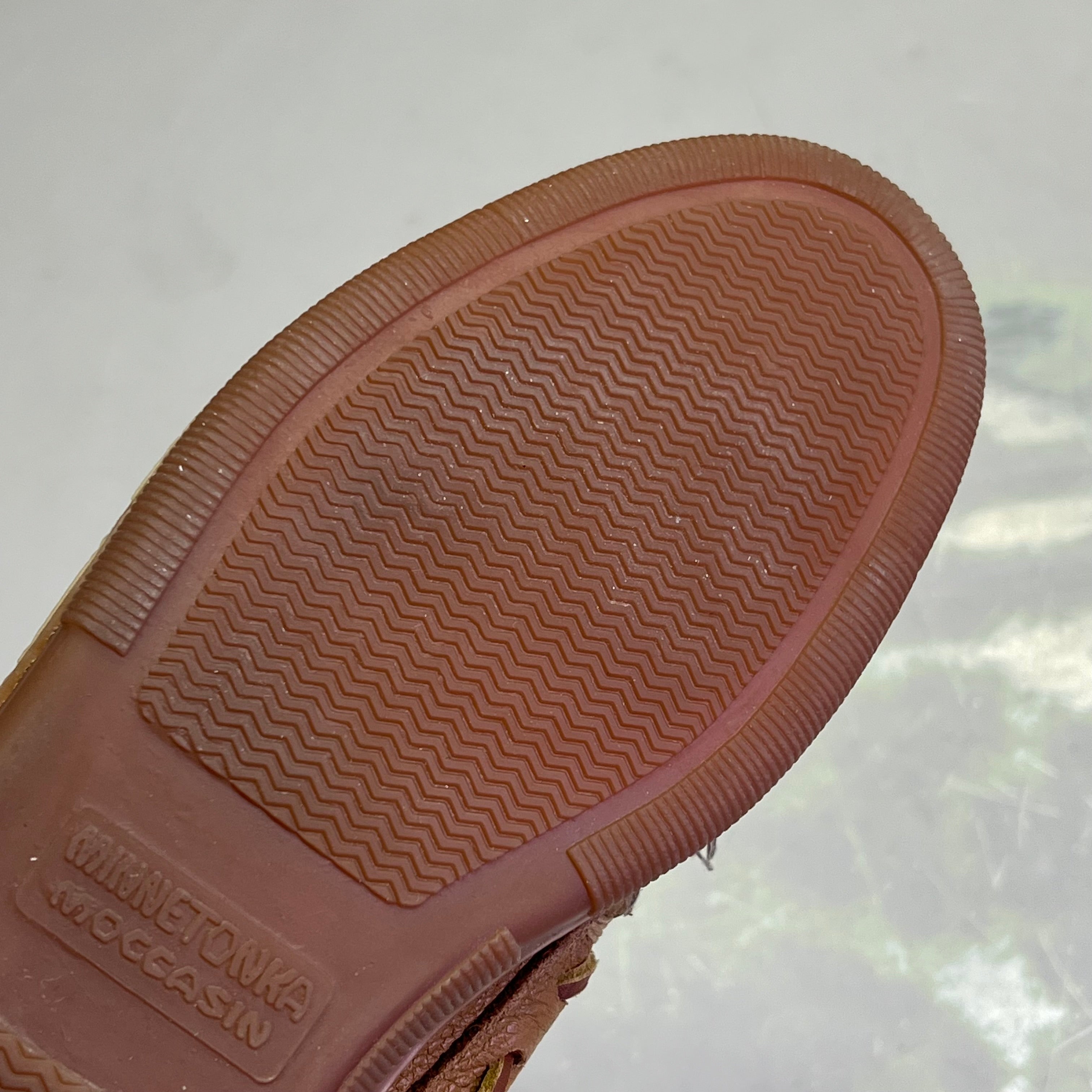 MINNETONKA Genuine Pre-Owned Moosehide Classic – Size Men's 11 – Natural/Brown