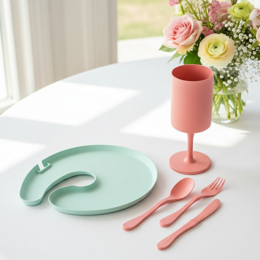 Eco Party Pack, 5 Piece Set on Outdoor Table