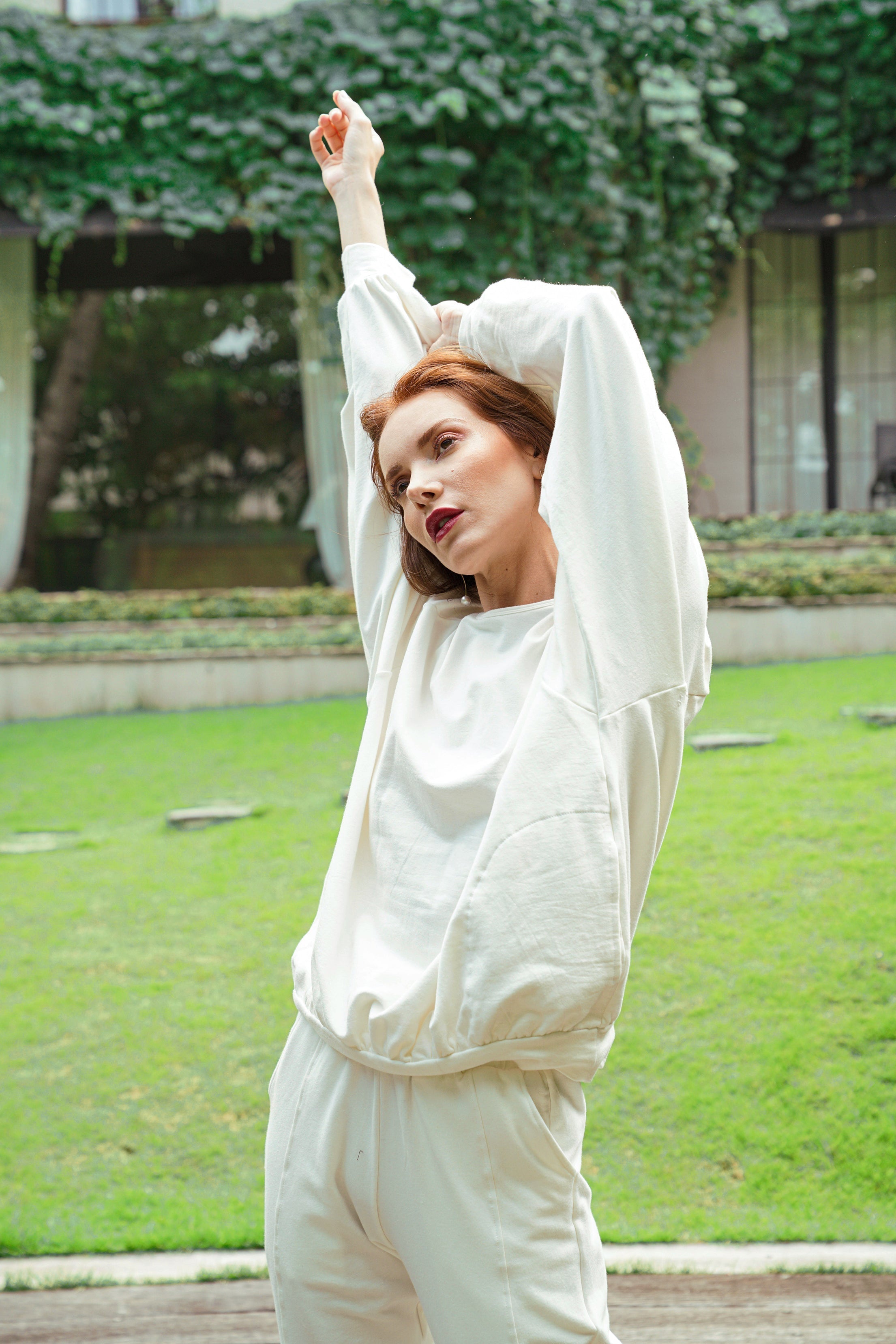 Haley Bamboo Fleece Oversized Fit Sweater – Off White