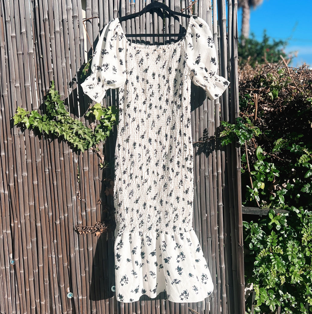 Pre-Loved Floral Shirred Puff Sleeve Mermaid Dress