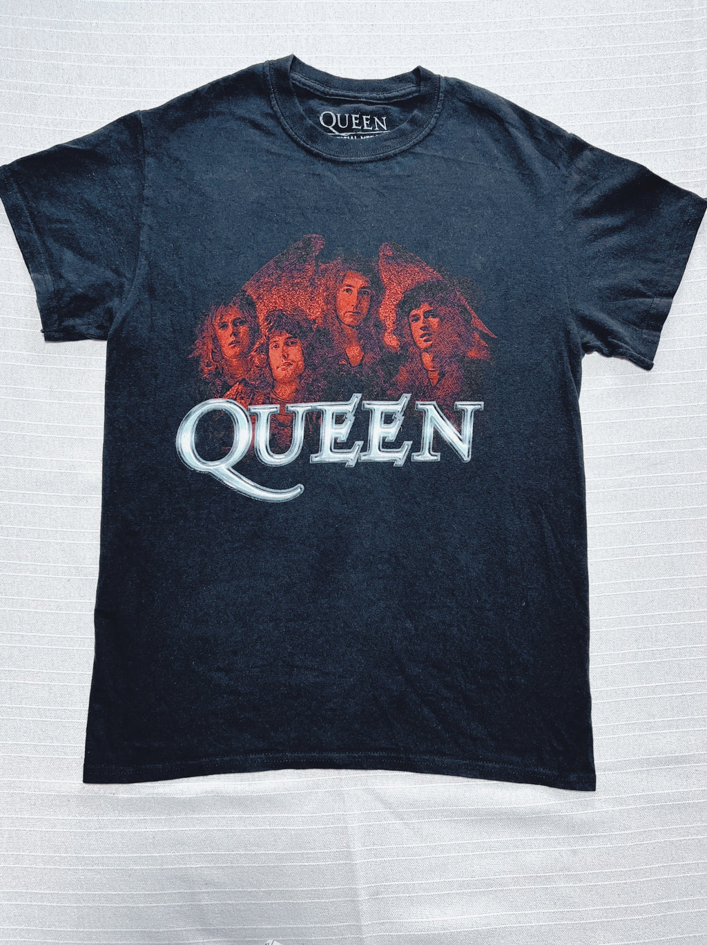 The QUEEN Mt. Rushmore Men's Graphic Rocker Tee
