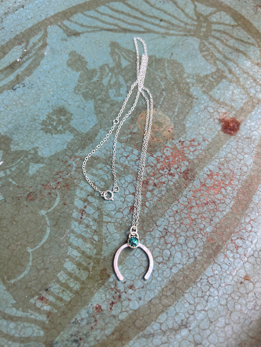 Share Luck - Lucky Horseshoe Charm Necklace - Turquoise-4
