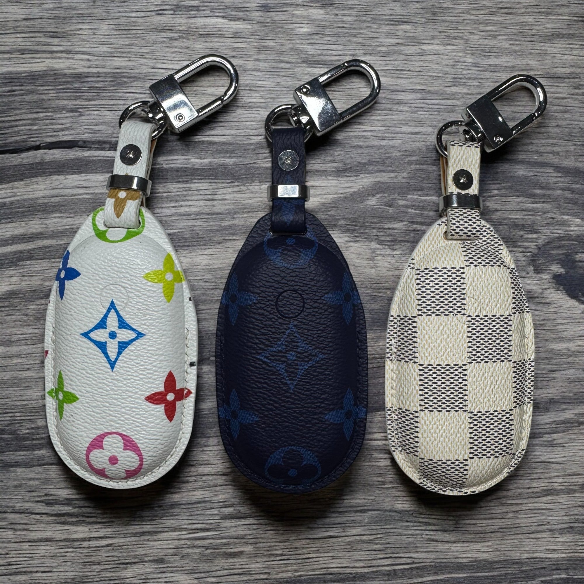 Premium LV Canvas Key Case for Mercedes-Benz – Handmade from Authentic Upcycled Louis Vuitton
