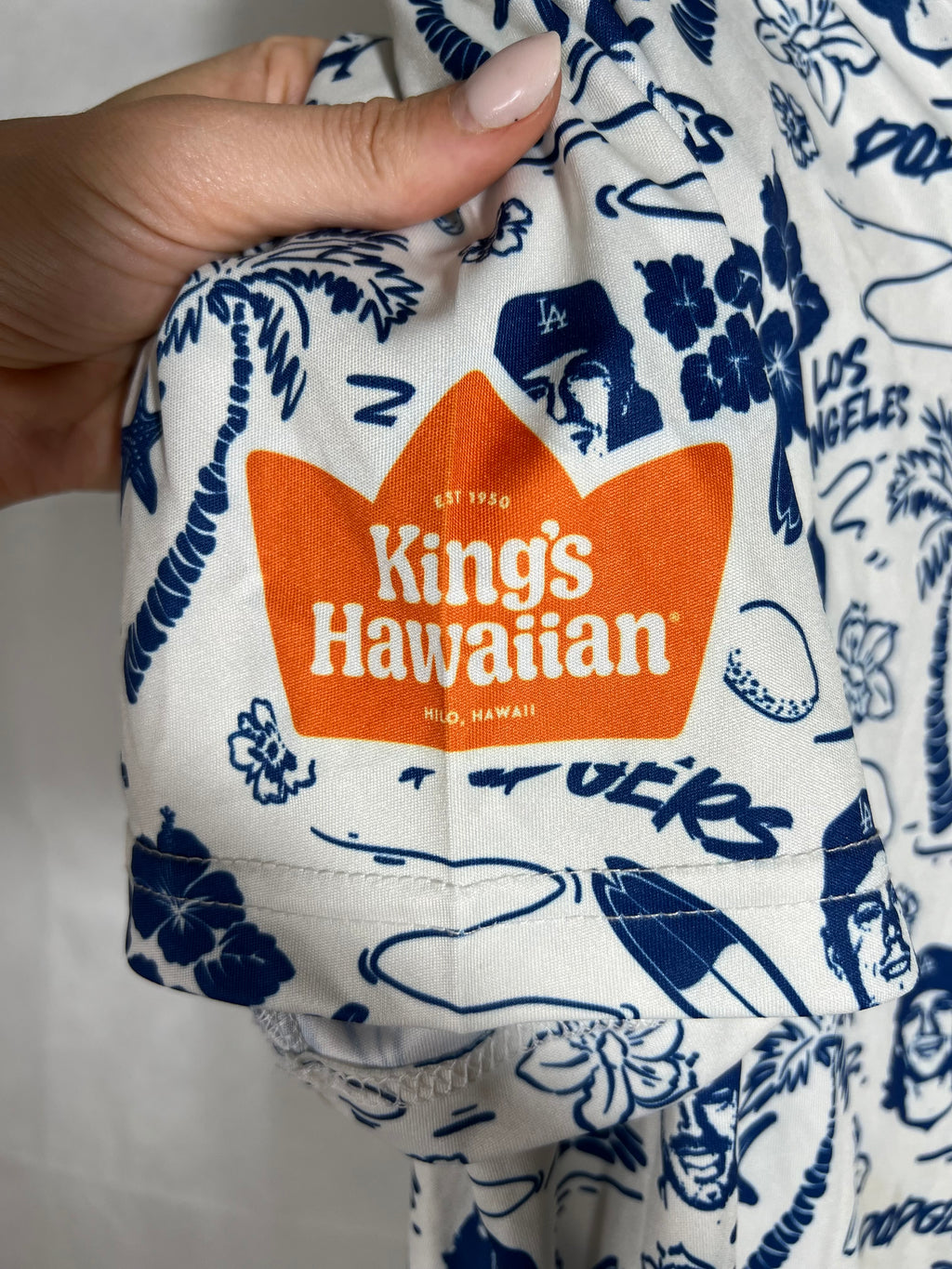 The KINGS HAWAIIAN x LA DODGERS Men's Hawaiian Shirt