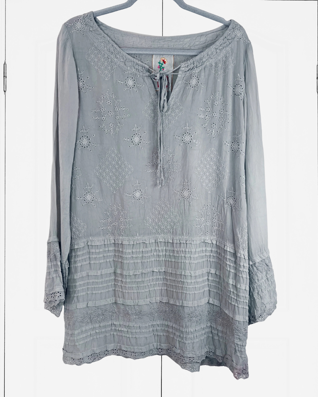 Johnny_Was_Sheer_Gray_Embroidered_Tunic_Blouse_Long_Sleeves_Front