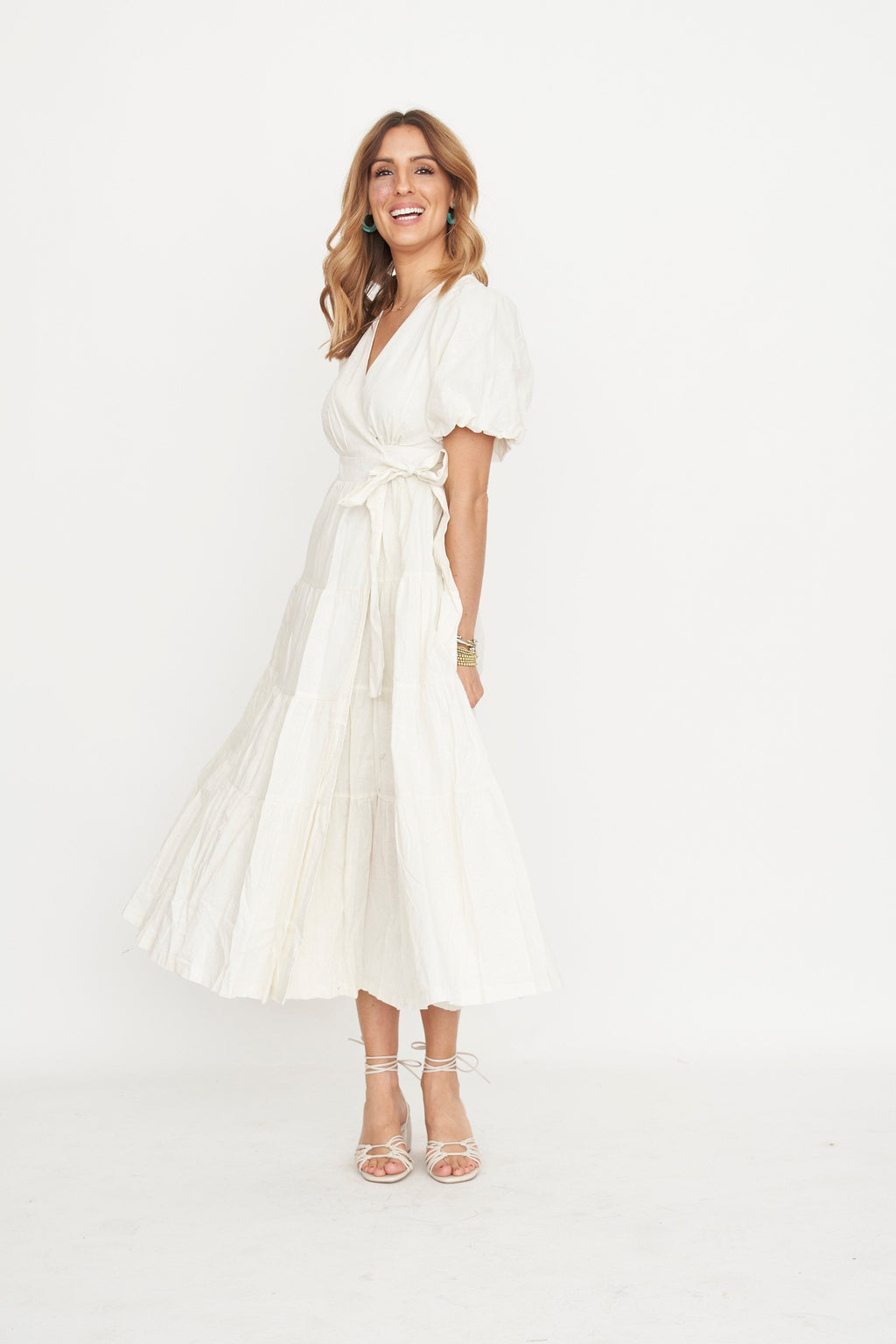 Tiered midi dress with functional side pockets