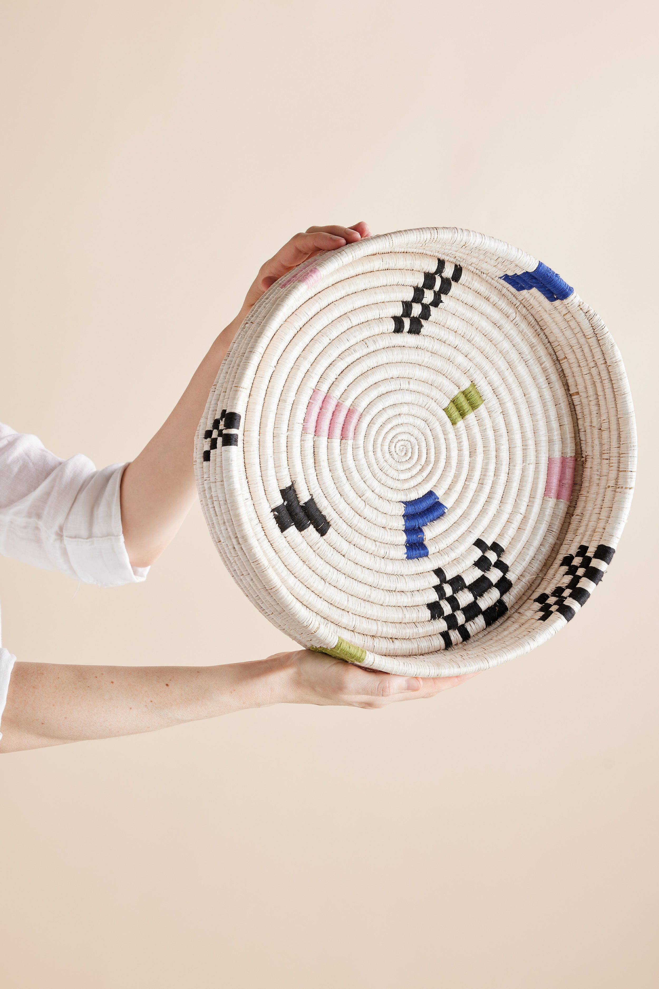 Mosaic Woven Nesting Tray