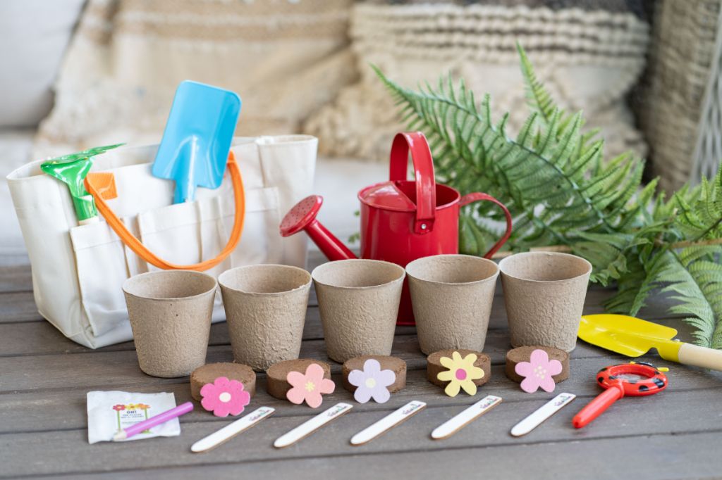 My First Gardening Kit Kids 27-Piece Gardening Set