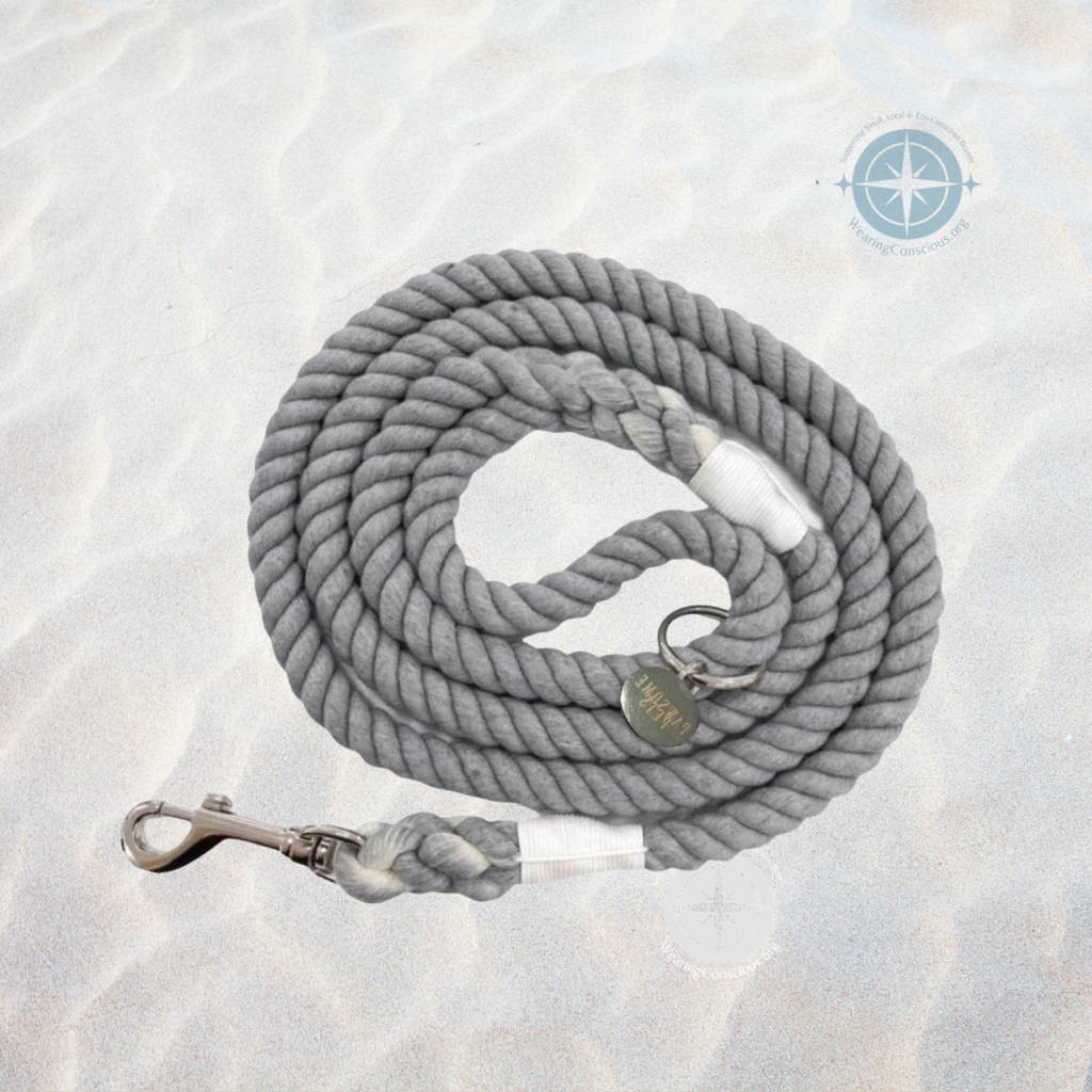The DOE Hand-Dyed Cotton Rope Dog Leash