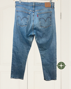 The JAZZY JIVE Levi's Premium Straight Leg Wedgie Denim Jeans