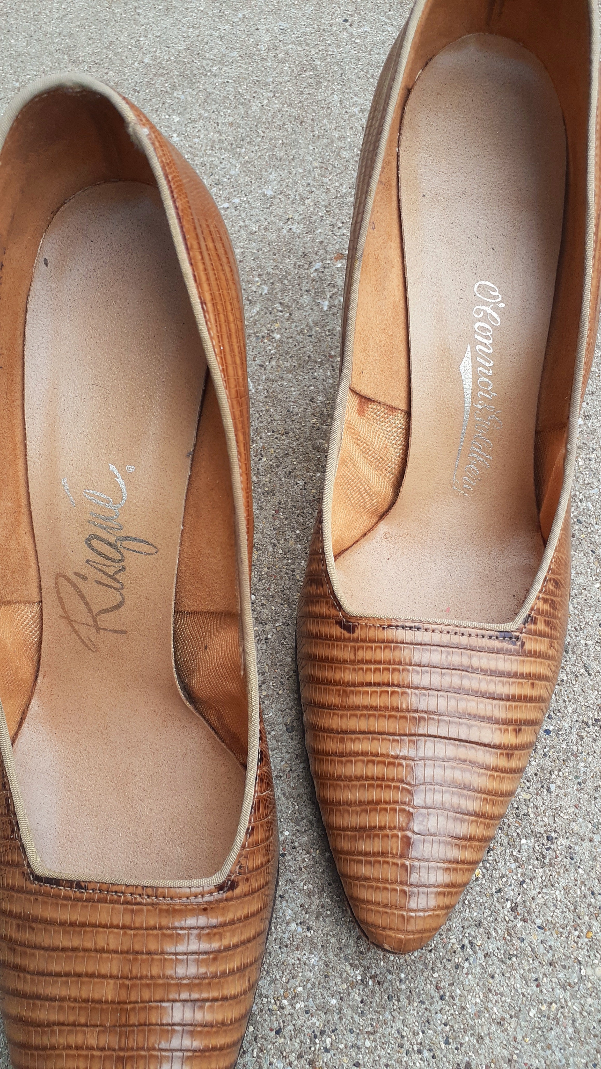 Vintage 1960s Snakeskin Pumps – Risque O’Connor + Goldberg, Size 6.5