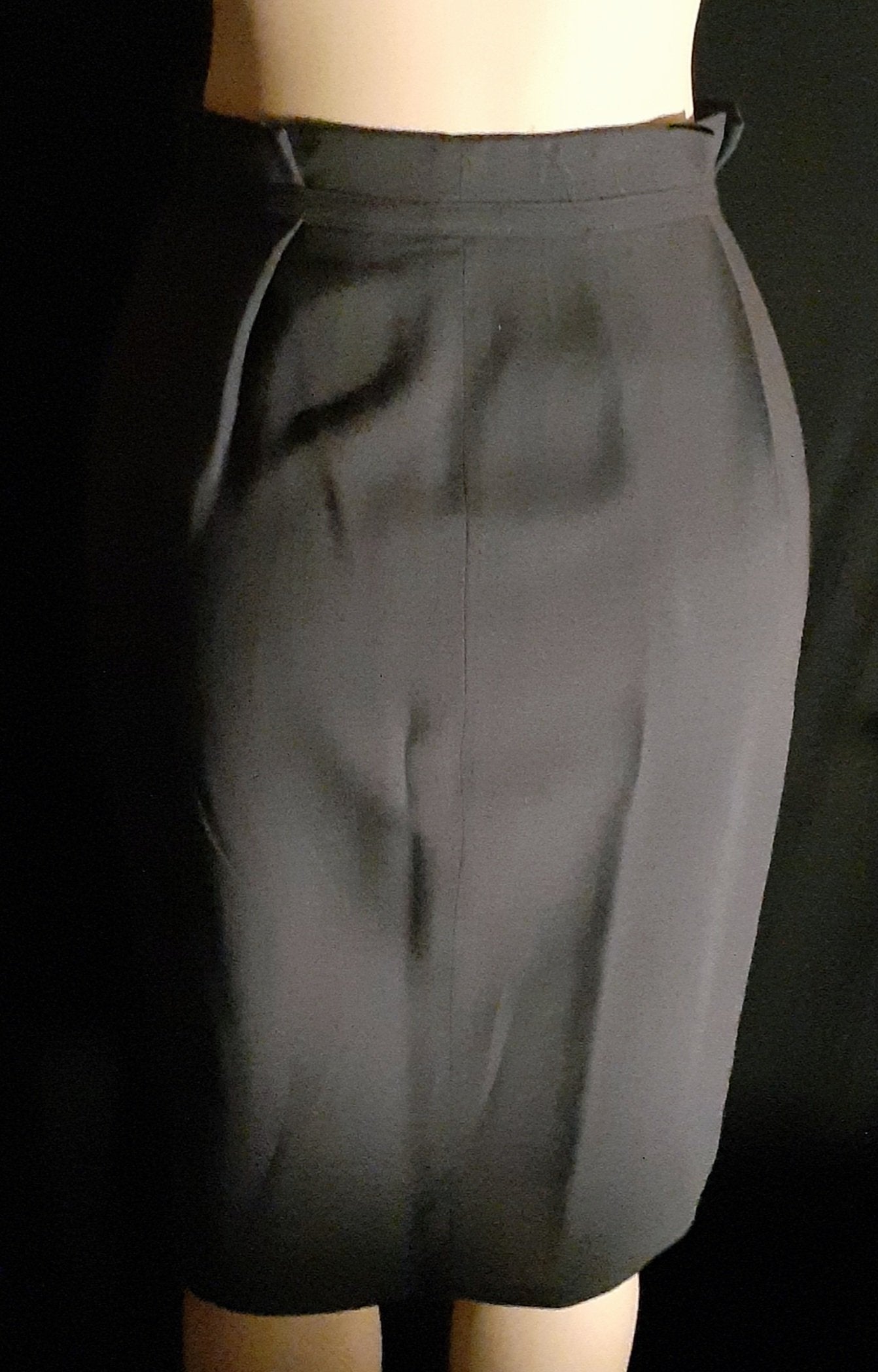 Vintage Emporio Armani Wool Crepe Pencil Skirt – Gray, Size 2 / IT 36