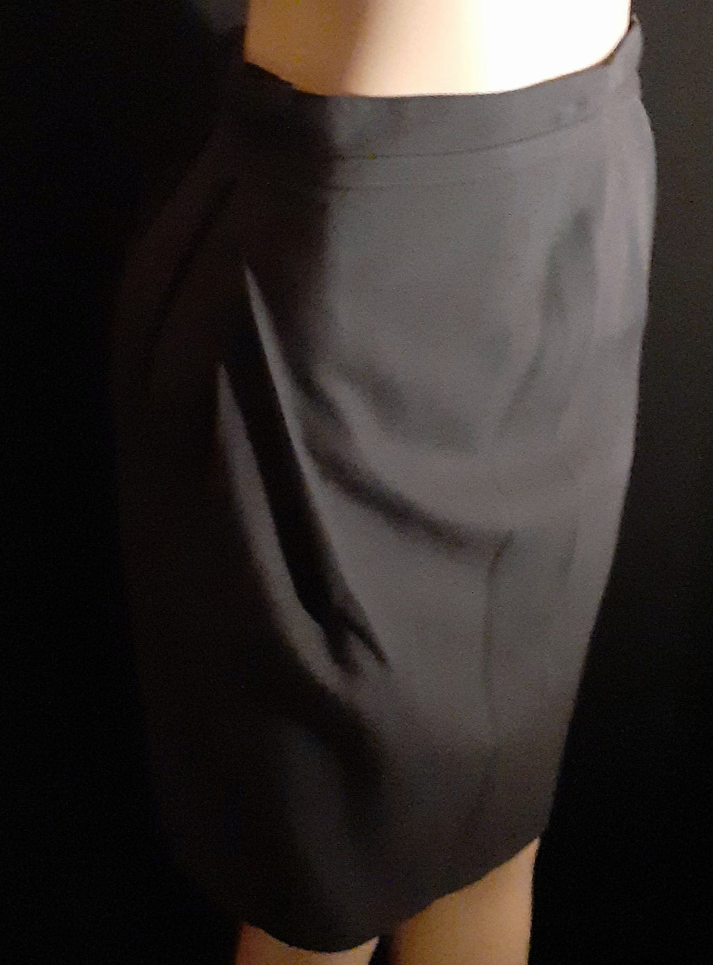Vintage Emporio Armani Wool Crepe Pencil Skirt – Gray, Size 2 / IT 36