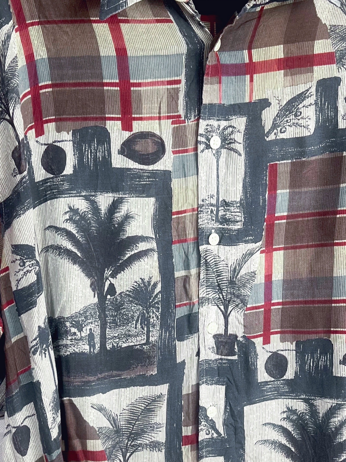 The 90s RICH Vintage Cacharel Paris Short-Sleeve Button-Down Vacation Shirt