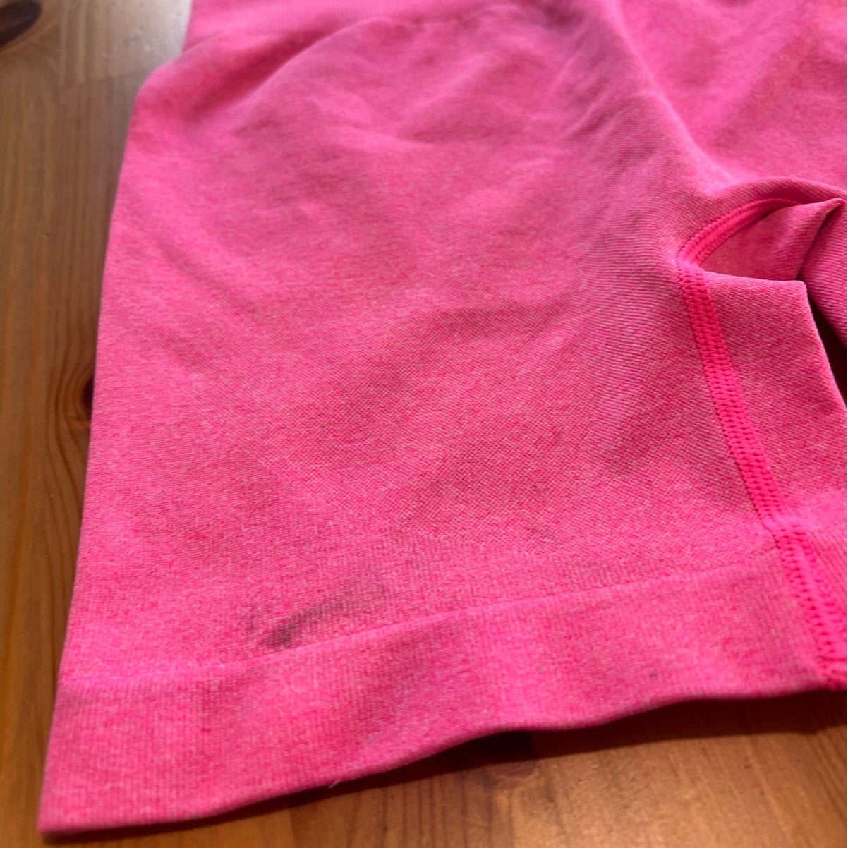 Stretch Fit Athletic Shorts – Pink – Size S