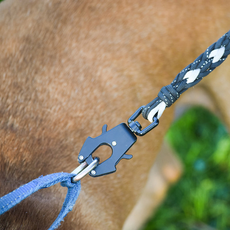 The Handcrafted Forever Leash for Strong Pulling Pups