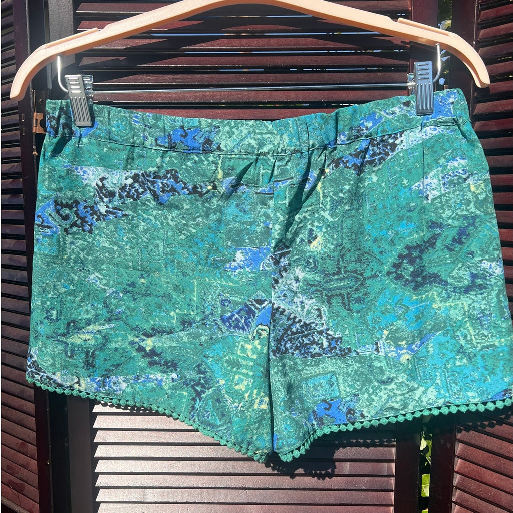 Jessica Simpson Shoshanna Blue/Green Printed Shorts – Size M