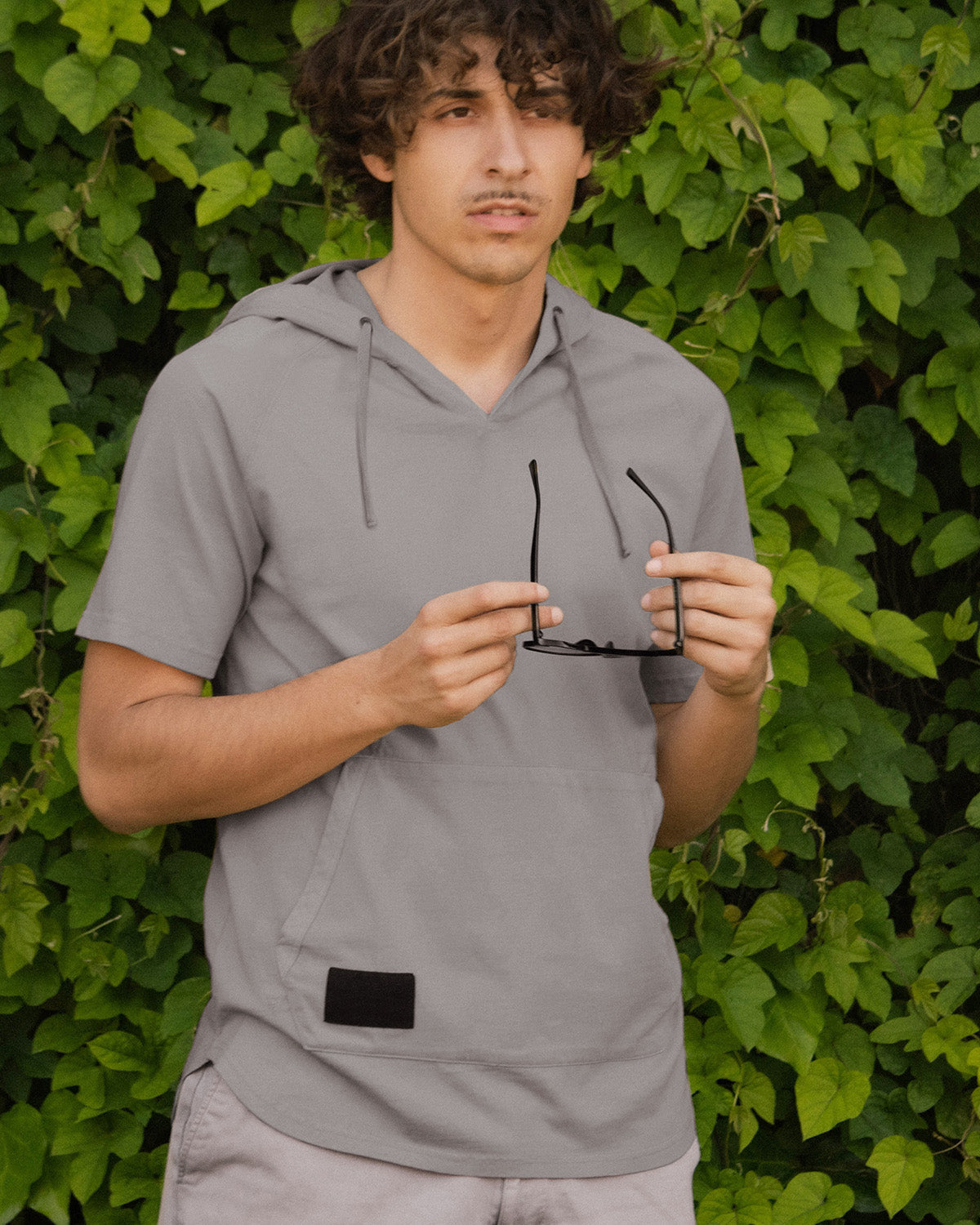 extured jersey shirt with raw edge detailing