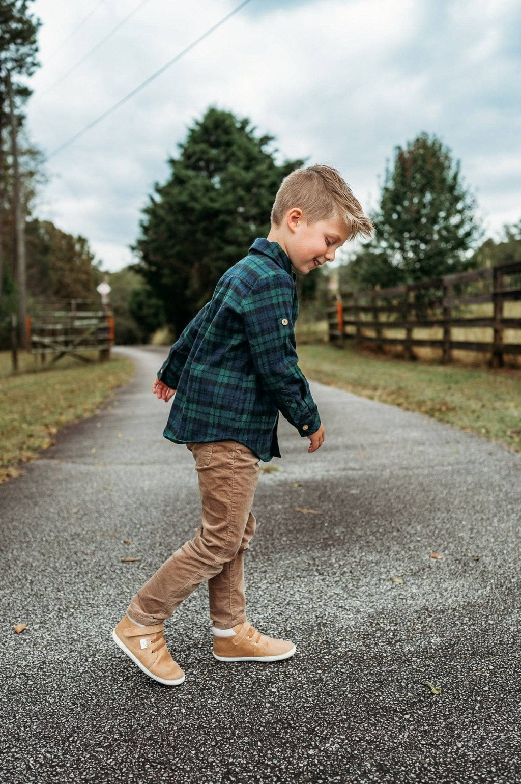 The William Toddler & Youth Sneaker