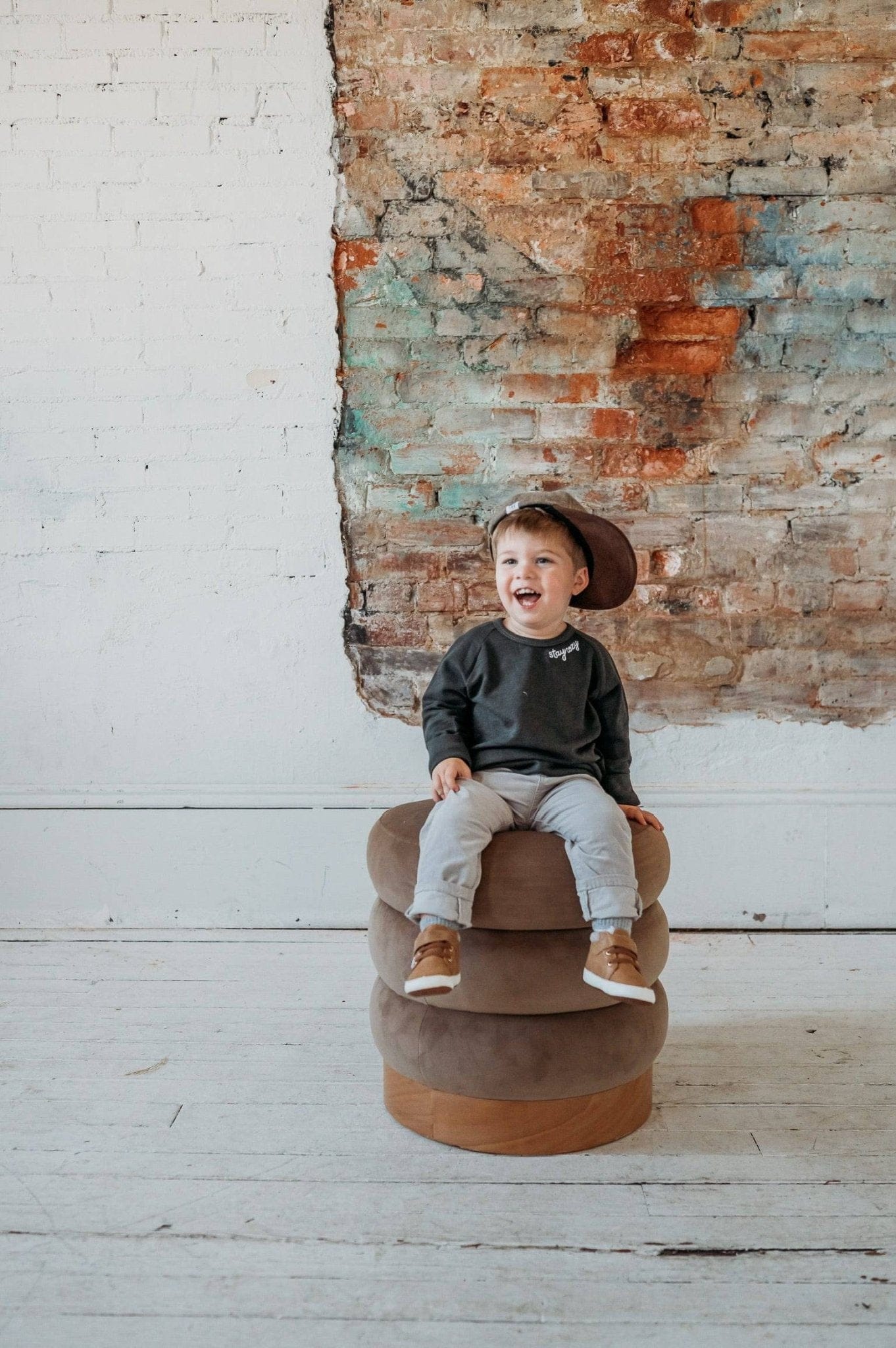 The William Toddler & Youth Sneaker