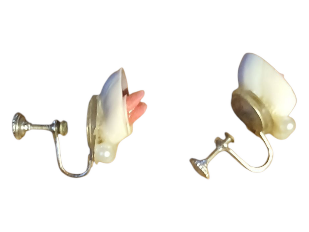 The ROSEBUD Authentic Vintage 1970s Seashell + Pearl Clip-On Earrings