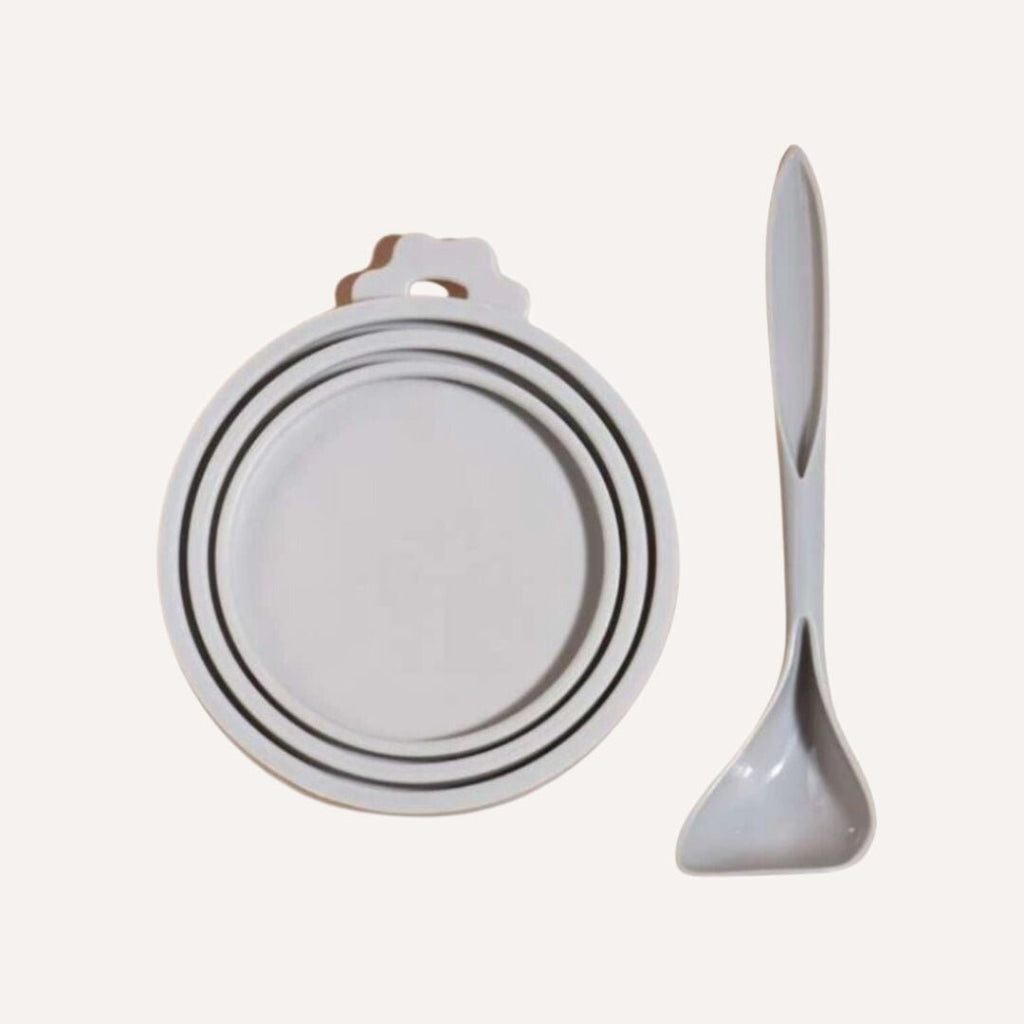 Pet Food Saver Lid with Spoon - BPA-Free Silicone, Keeps Food Fresh