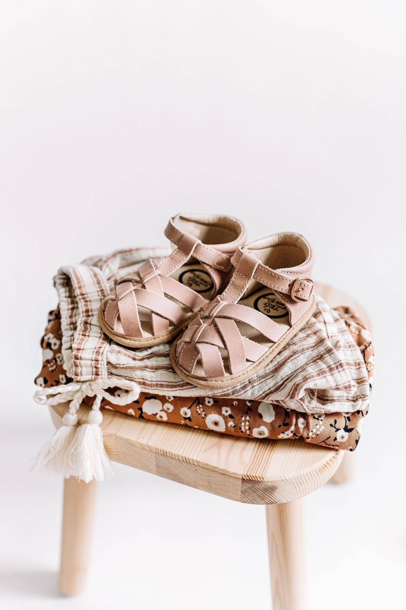 The Toddler & Kids Closed Toe Sandal
