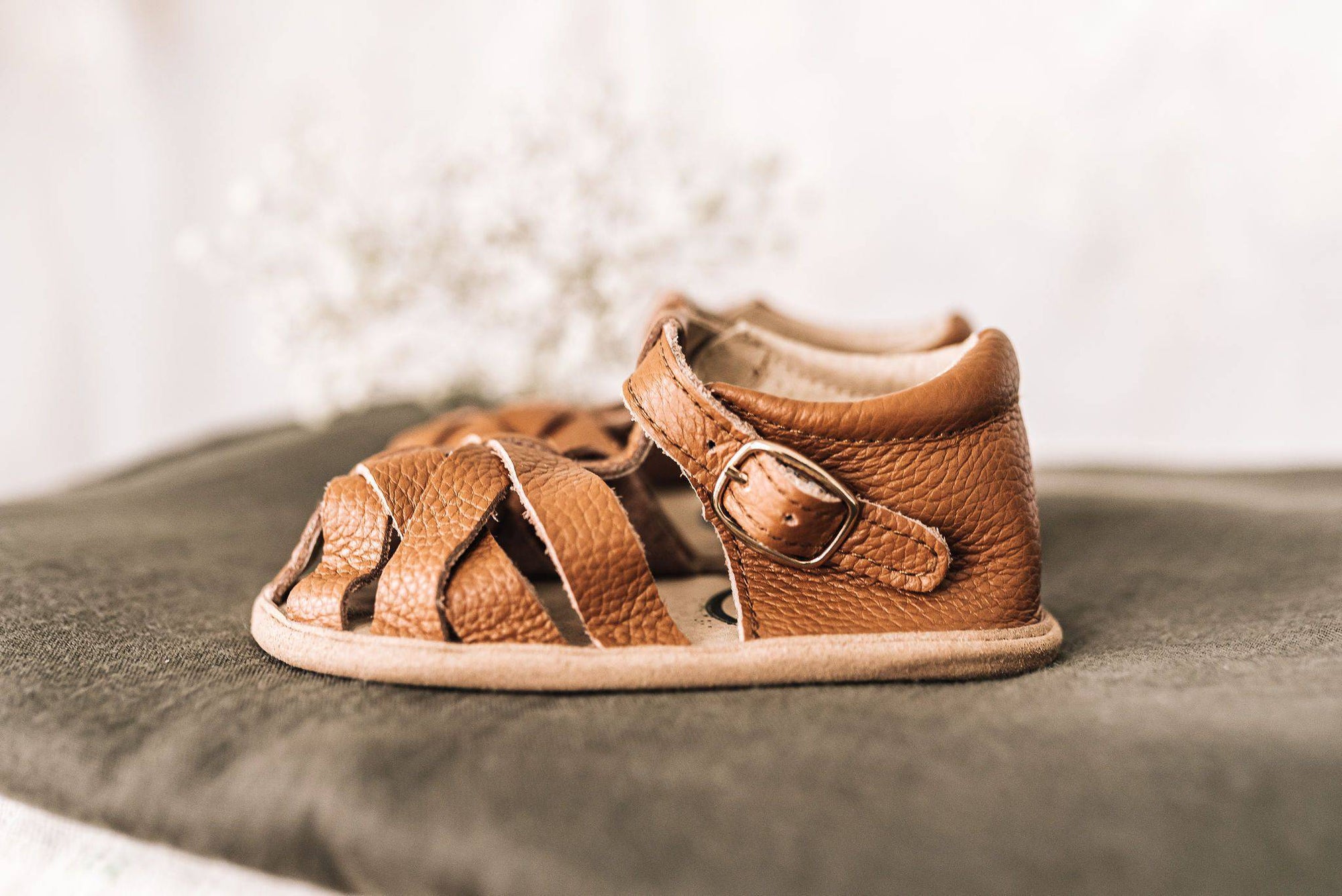 The Toddler & Kids Closed Toe Sandal