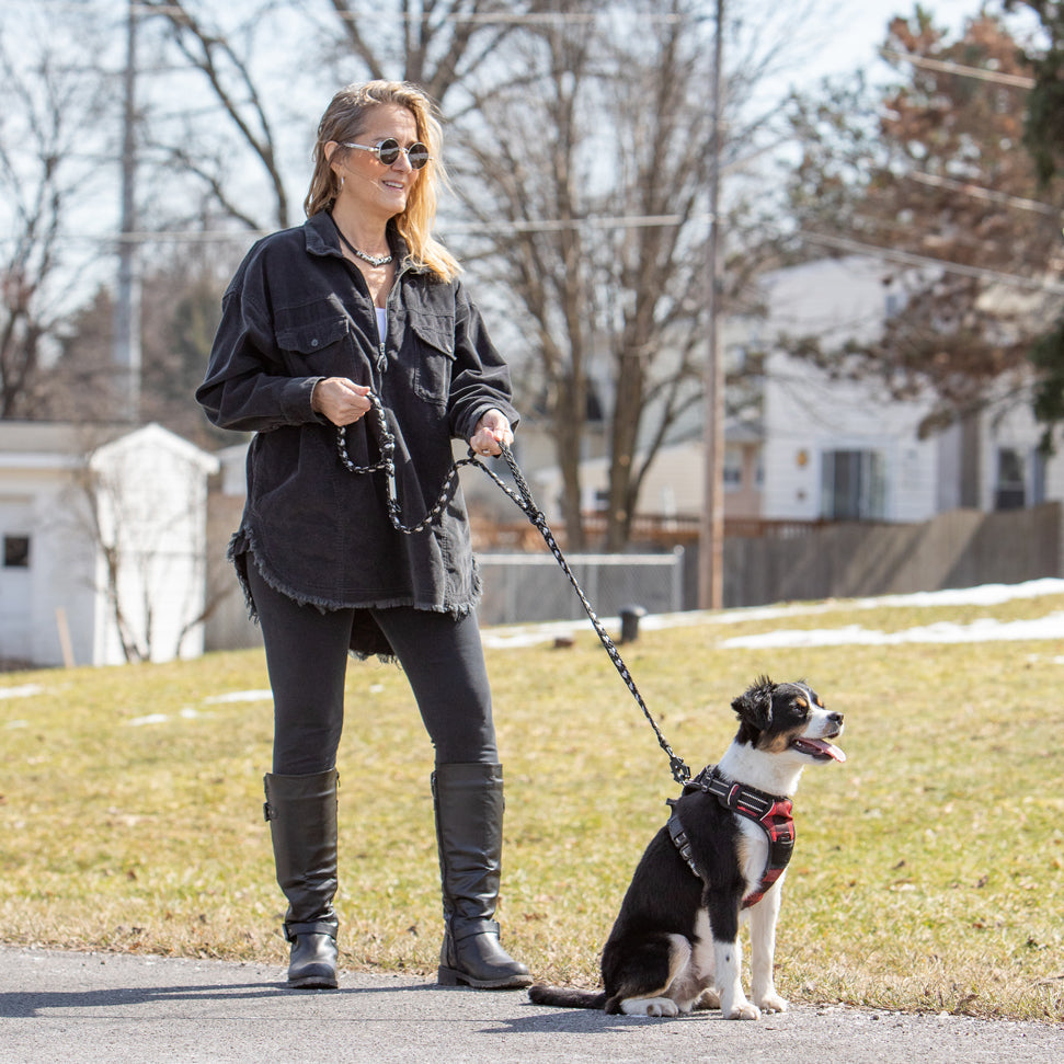 The Handcrafted Forever Leash for Strong Pulling Pups